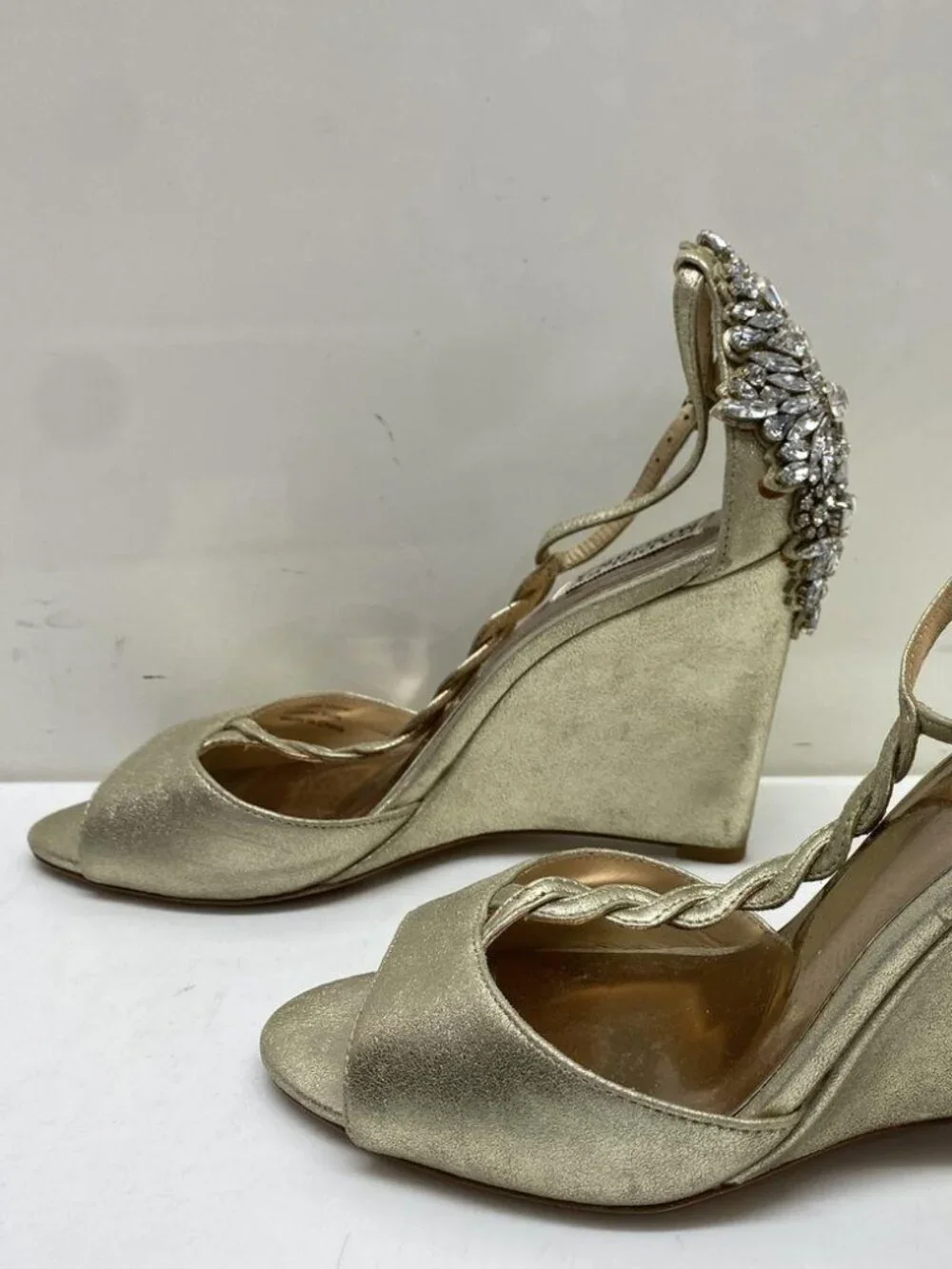 Wedding Gold Wedge Sandals 8 Rhinestone Bridal Heel Badgley Mischka - Picture 4 of 6